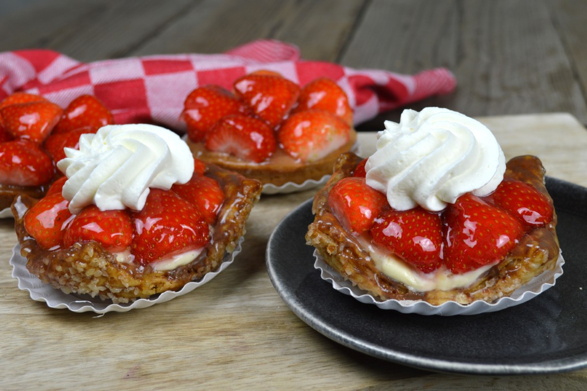 Aardbeien schelpje met slagroom