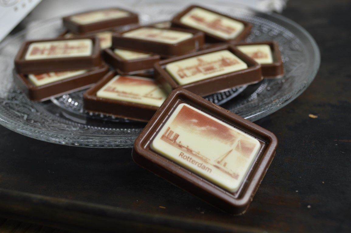 Rotterdamse chocolaatjes 4 (Middel).JPG