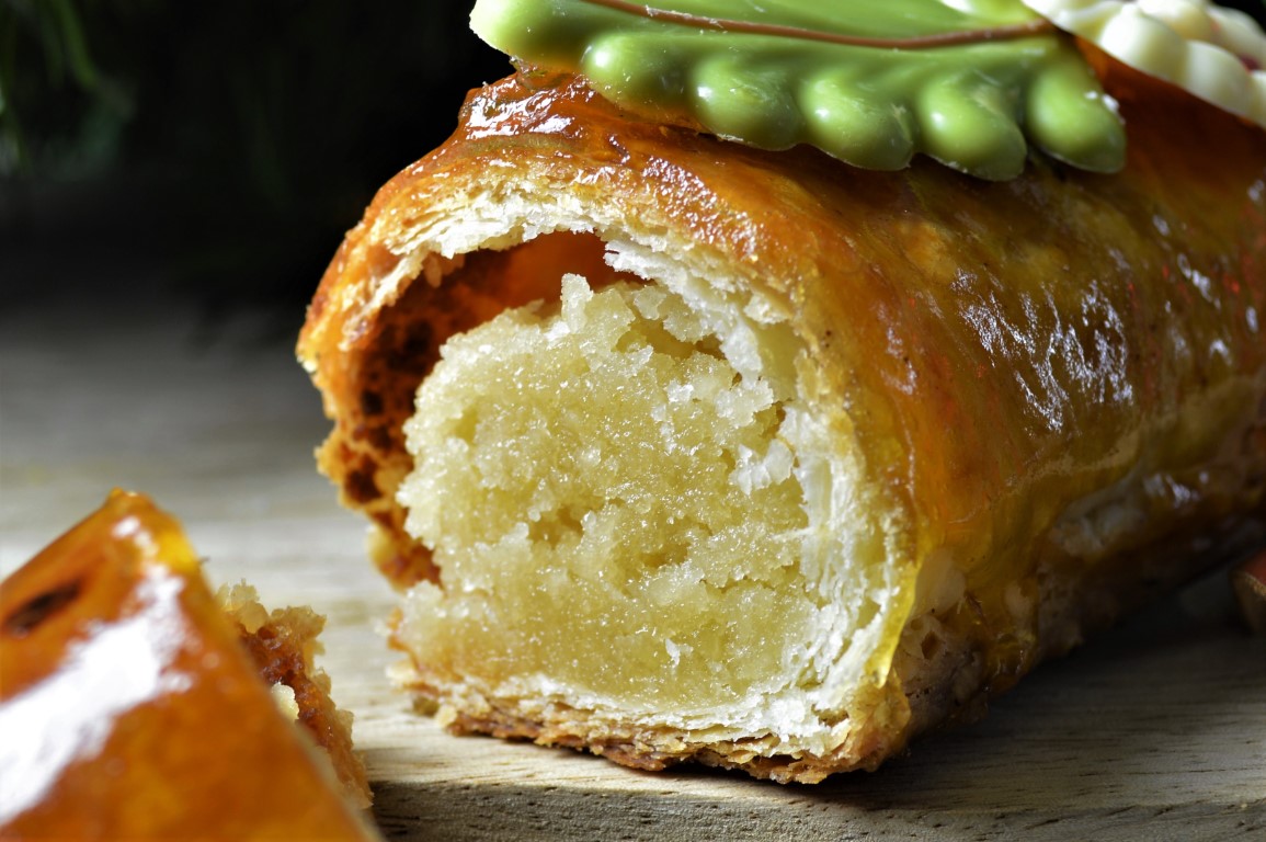 Mini amandel kerststaaf bestellen | Bakkerij van der Grijn