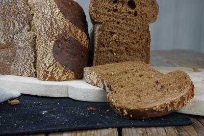 kloosterbrood 3 (Middel).JPG