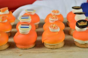 Oranje luxe koekjes per 12 verpakt
